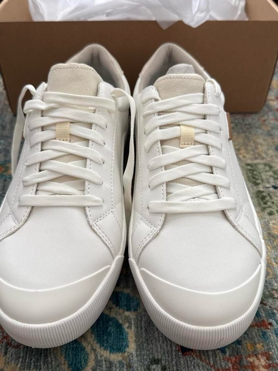 Dr. Scholl's Shoes - Dr. Scholl's Women’s White Leather Low-Top Sneakers